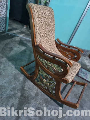 অরিজিনাল চিটাগাং সেগুন কাঠের ইজি রকিং চেয়ার